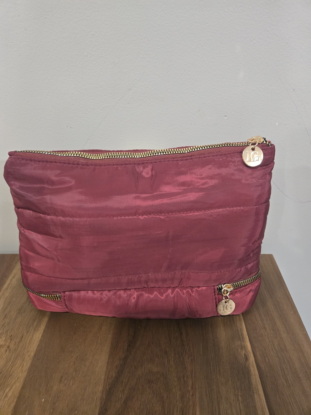Laura Geller Eyeshadow Palette & Expandable Cosmetic Organizer Bag Set - Picture 2 of 9